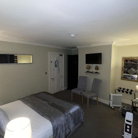 The Commercial Bar & Hotel Chester Oda fotoğraf
